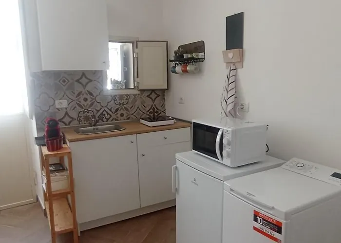 Nicaredda בית נופש *